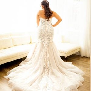 Wedding dress ivory off white mermaid